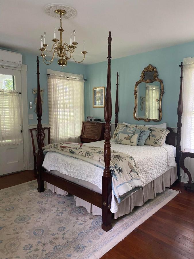 ホテル Historic Rosemont Manor Berryville エクステリア 写真